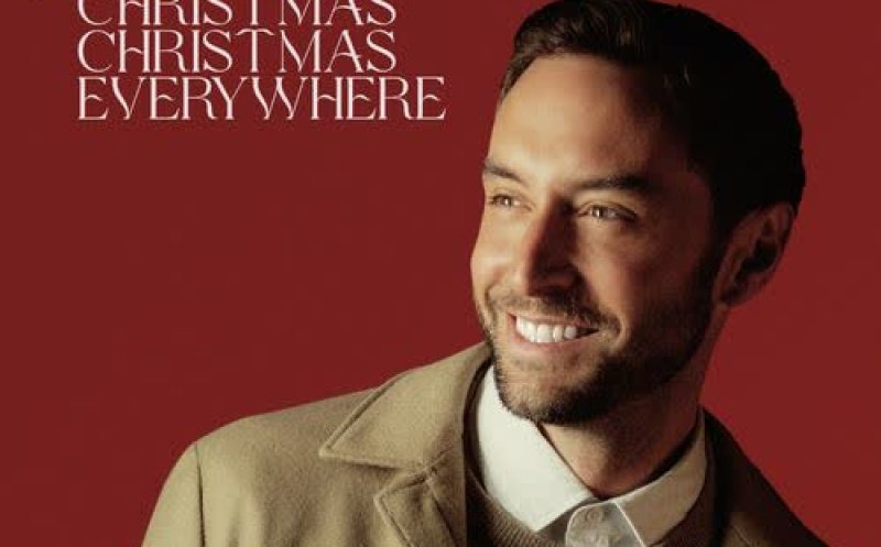 Christmas, Christmas Everywhere