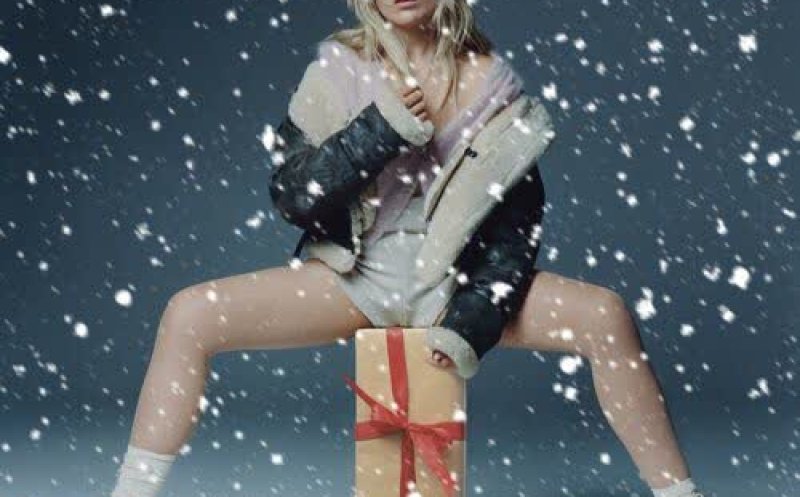 Santa Baby