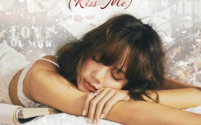 Moonlit Floor (Kiss Me) (Santa Baby Remix)