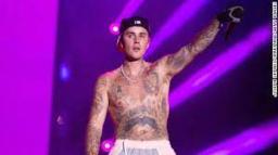 Justin Bieber: Avbryter turn&eacute;