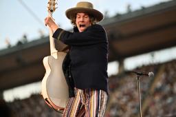 H&aring;kan Hellstr&ouml;m Inomhusturn&eacute;