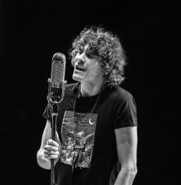 Ny singel med H&aring;kan Hellstr&ouml;m